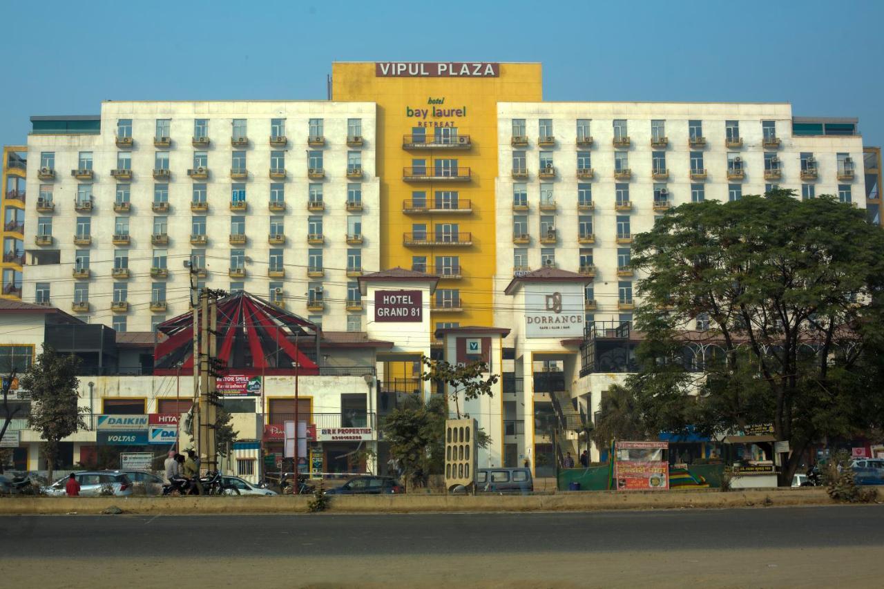 Hotel Bay Laurel Retreat Faridabad Extérieur photo